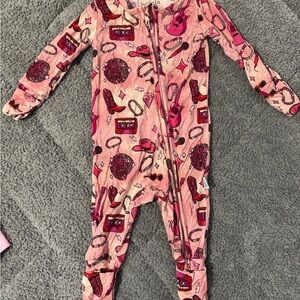 Taylor Swift Bamboo 0-3 month Sleeper